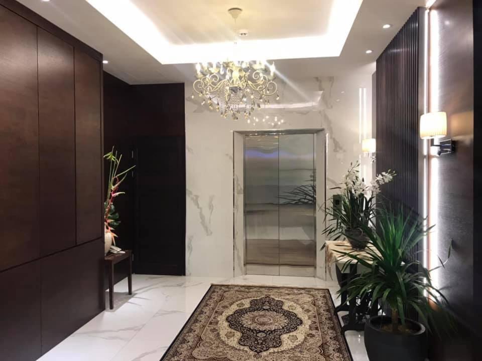 Serapi Hotel Kuching Eksteriør bilde