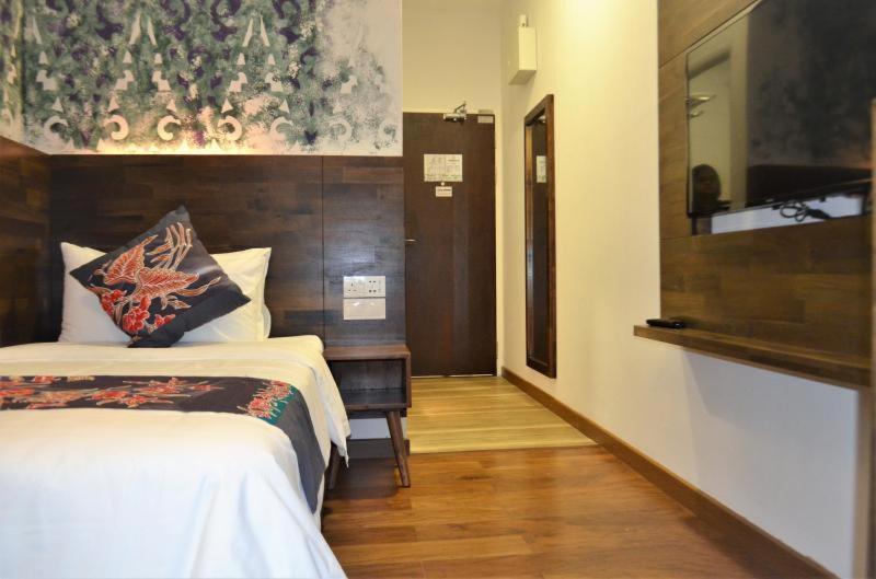 Serapi Hotel Kuching Eksteriør bilde